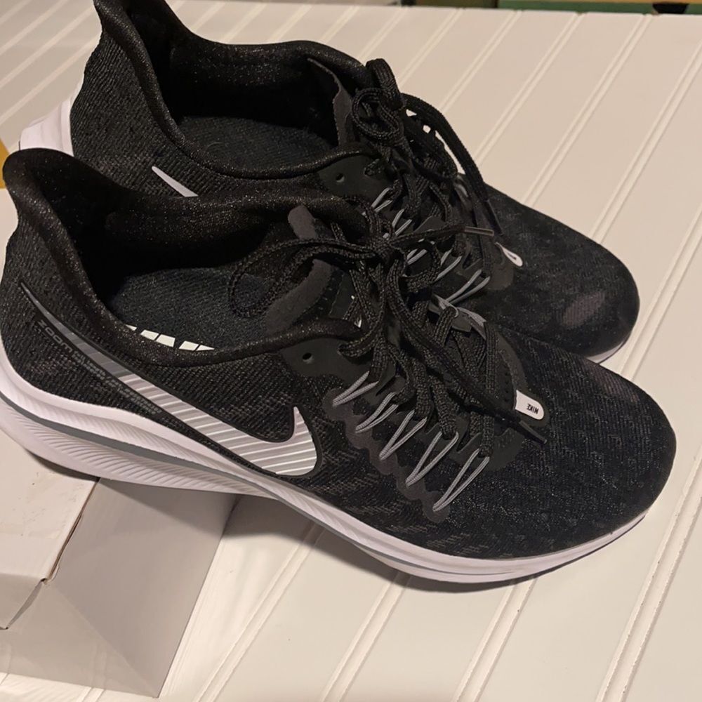 Nike running shoes - Picture 5 of 6
